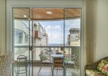 Apartamento 3 dormitrios com vista mar