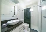 Apartamento 3 dormitrios com vista mar