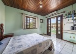 Casa 4 Quartos com Piscina - Jos Amandio