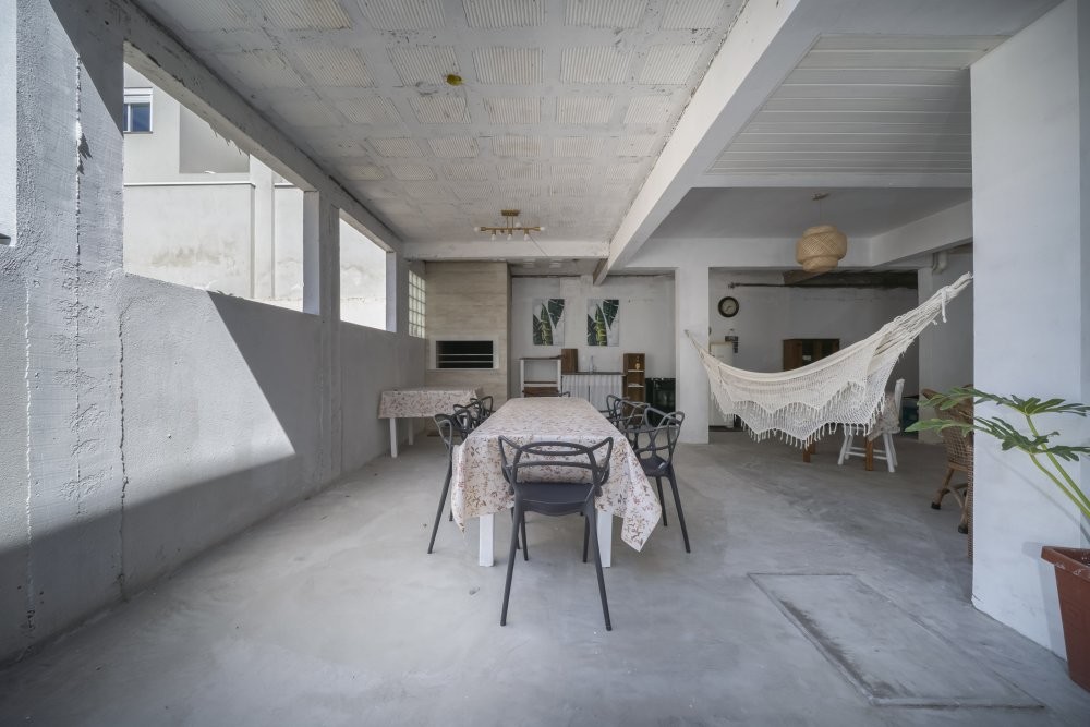 Casa 4 Quartos no centro de Bombas