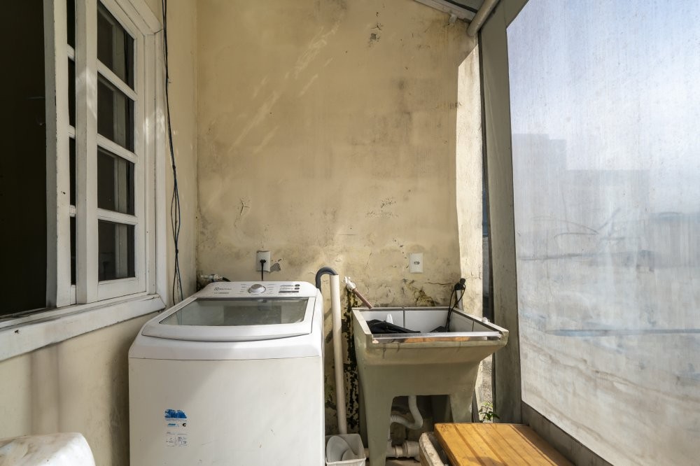 Casa 4 Quartos com Piscina - Jos Amandio