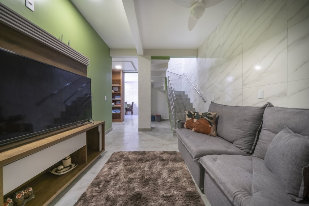 Casa com Piscina para 11 pessoas no Canto Grande